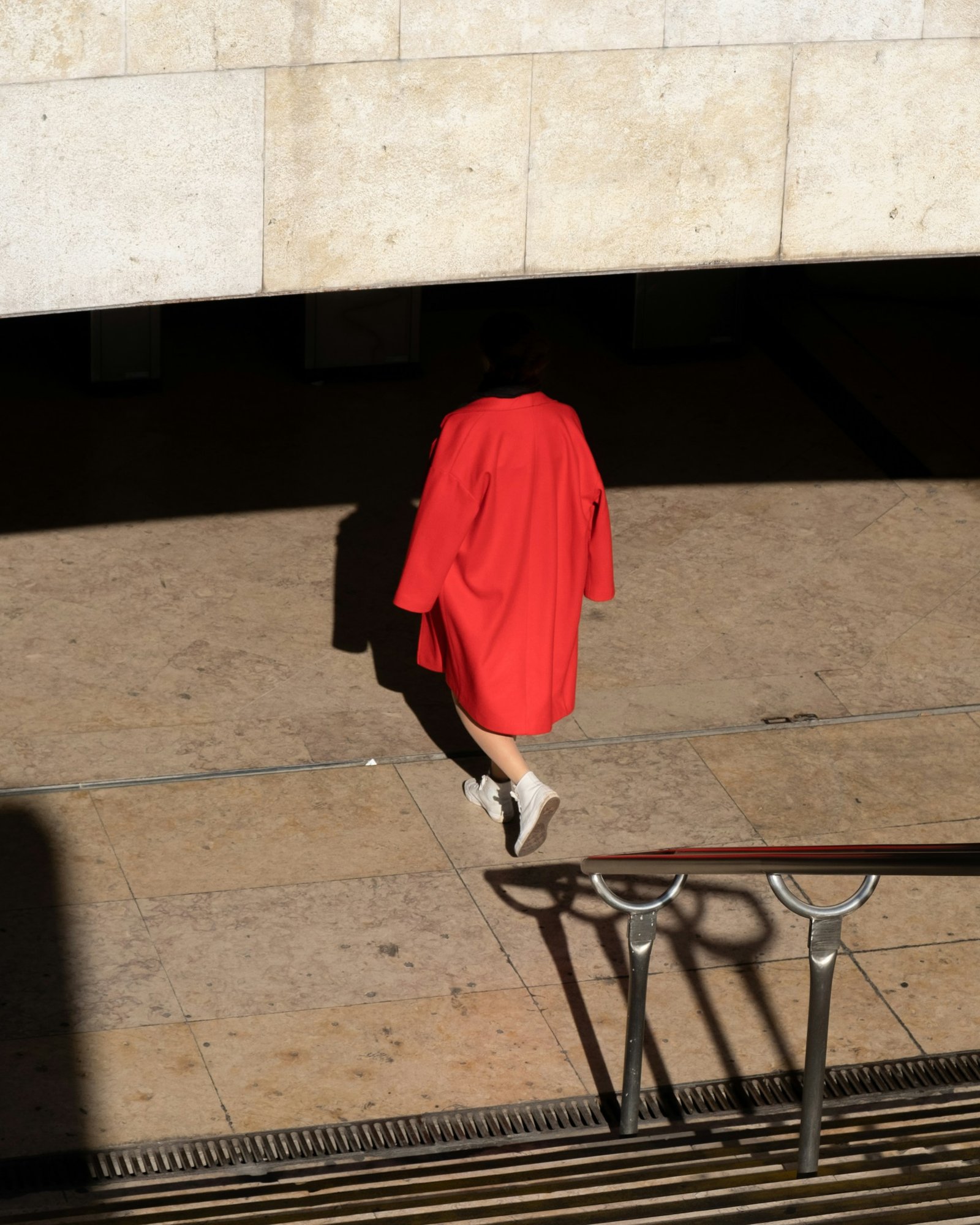 A note on deep rouge: how to put a little red into ordinary clothes